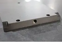小型ソリッドバキュームテーブル